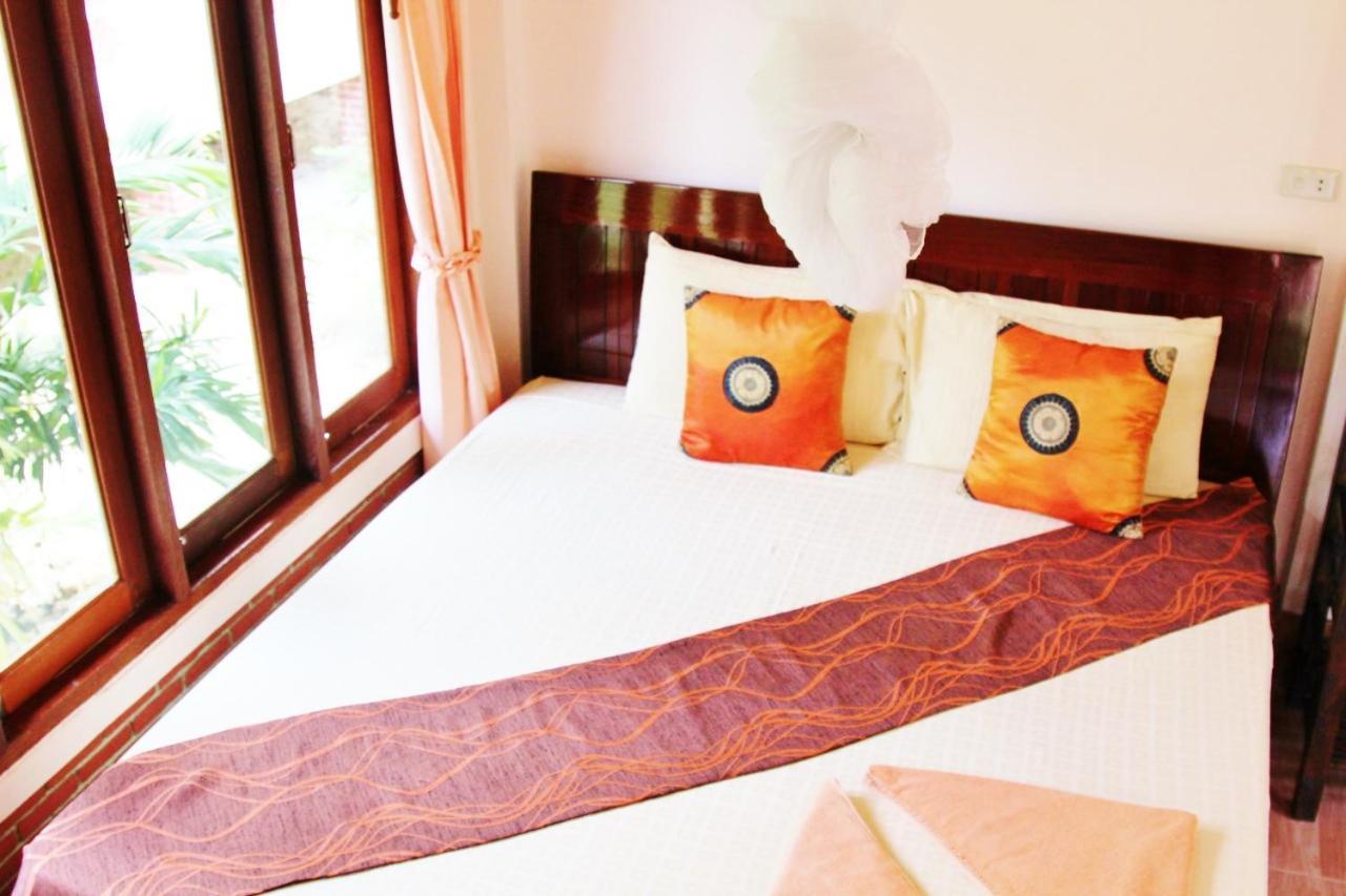 Seaboard Bungalow Haad Yao Esterno foto